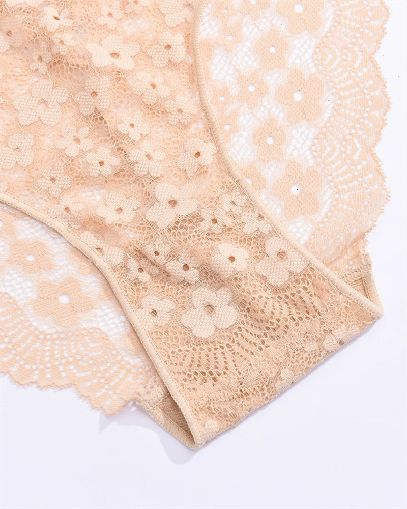 4 Peças calcinha biquini em renda flor