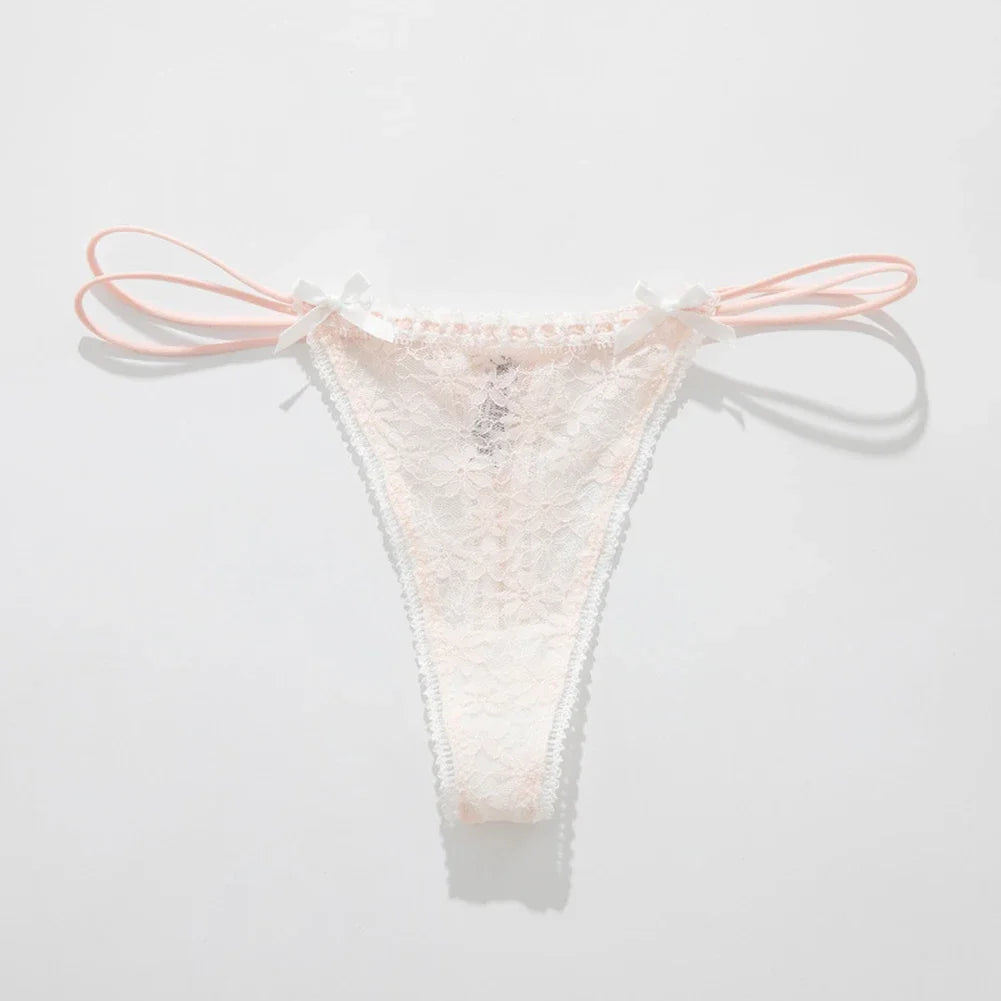 Calcinha String Fio Dental em Renda