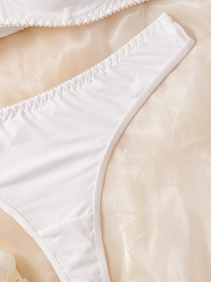 Conjunto Calcinha e Sutiã sem Bojo Básico