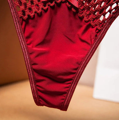 Calcinha Fio Dental Corte Cruzado.