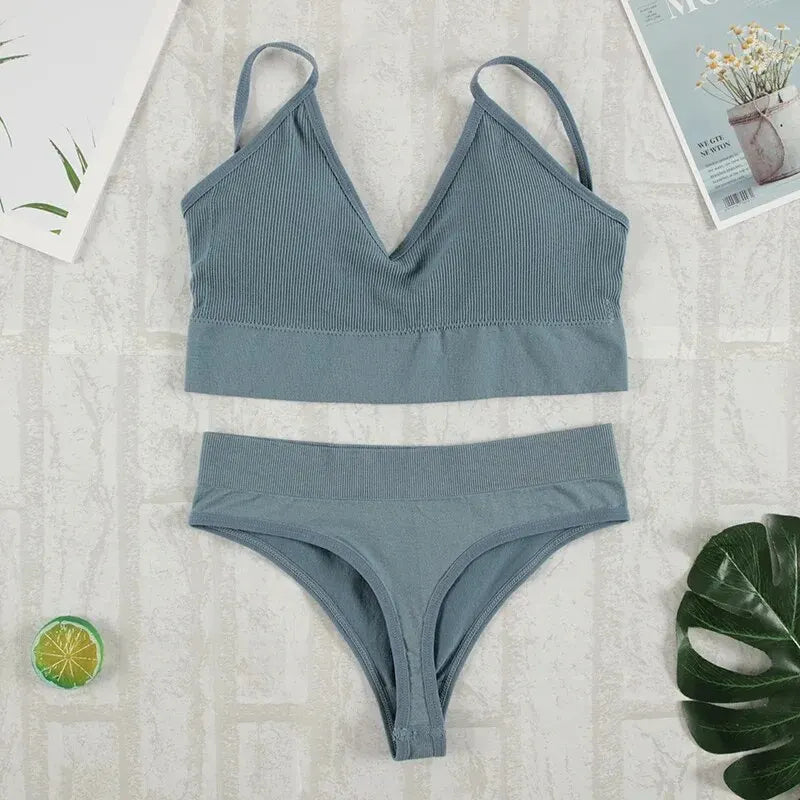 Conjunto Básico Sutiã e Calcinha Canelado.